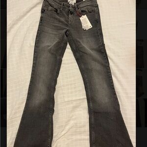 BDG Charcoal Brooke Flare Black Comfort Stretch Low Rise Jeans